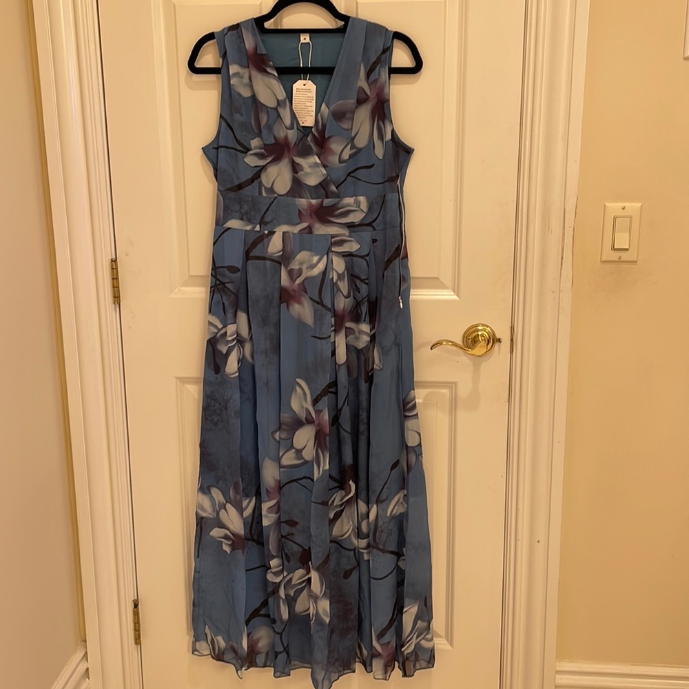 Tlora maxi dress